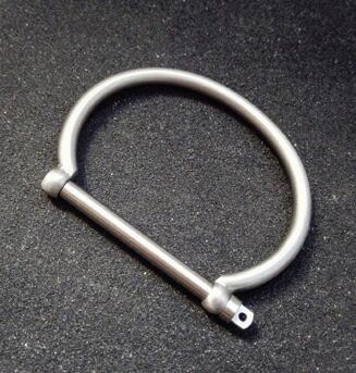Rustfrit stål ankerarmbånd mænd vintage d form skrue manchet armbånd armbånd manchette mænd smykker pulseiras masculina: Sølv
