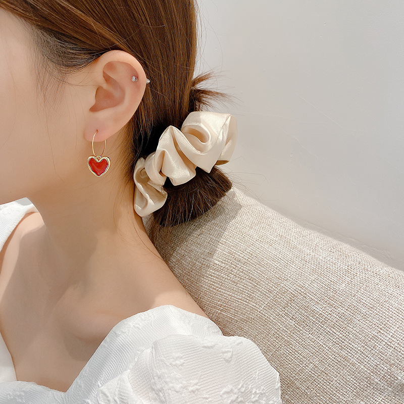 Zoete Trend Enamel Red Love Hart Oorringen Voor Vrouwen Temperament Elegante Eenvoudige Oorbellen Meisjes Partij Sieraden