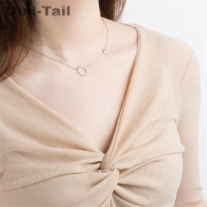 Uini-tail offre spéciale 925 en argent sterling soleil sourire collier simple tempérament doux creux fille bijoux