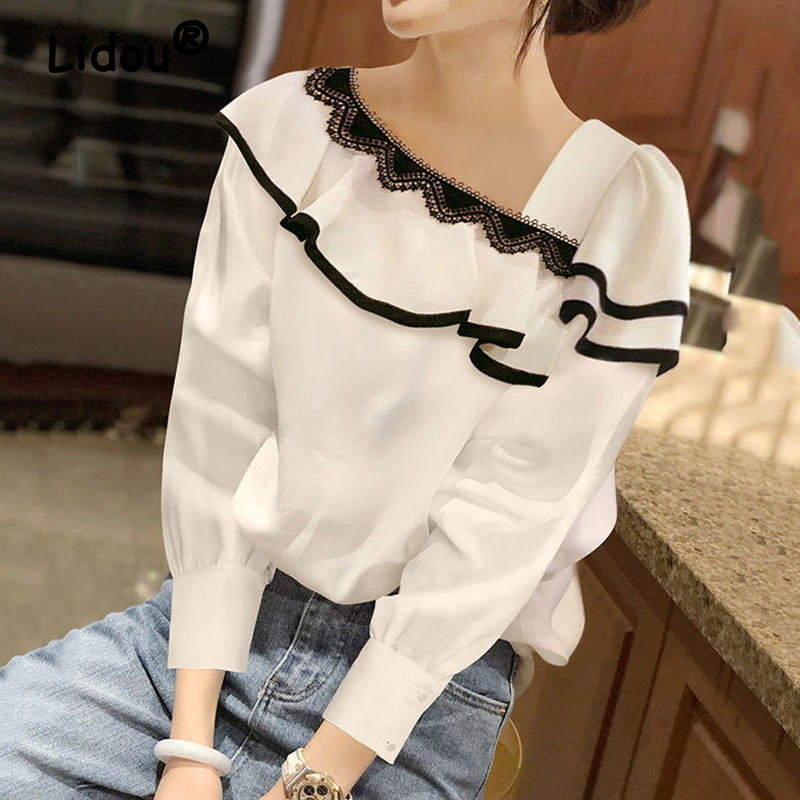 Blusa holgada de estilo coreano para mujer, camisa informal con cuello Diagonal, volantes, encaje, Patchwork, , primavera y verano, novedad