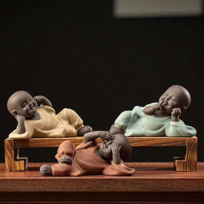 trois pas petit moine en céramique caractère thé ornements mignon violet sable petit Shami Zen thé cérémonie thé pour animaux de compagnie Mini service à thé
