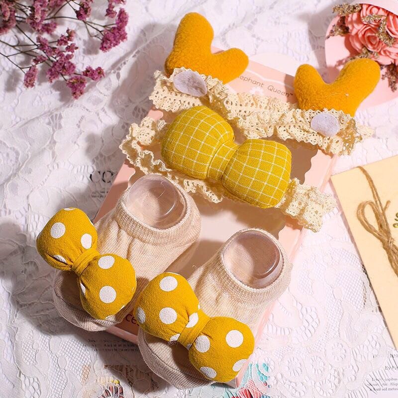 3 Teile/satz Kleinkind Baby Mädchen Blume Nette Pompom Socken Stirnbänder setzt Spitze Bowknot Krone Neugeborenen Haarband Nicht-Unterhose Prinzessin socke: 2