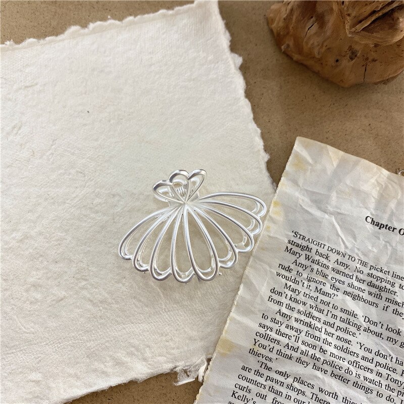 AOMU Einfache Metall Schmetterling Haarnadel Koreanische Neue Retro Hohl Schmetterling Haar Klaue für Frauen Mädchen Bad Haar Zubehör: 08