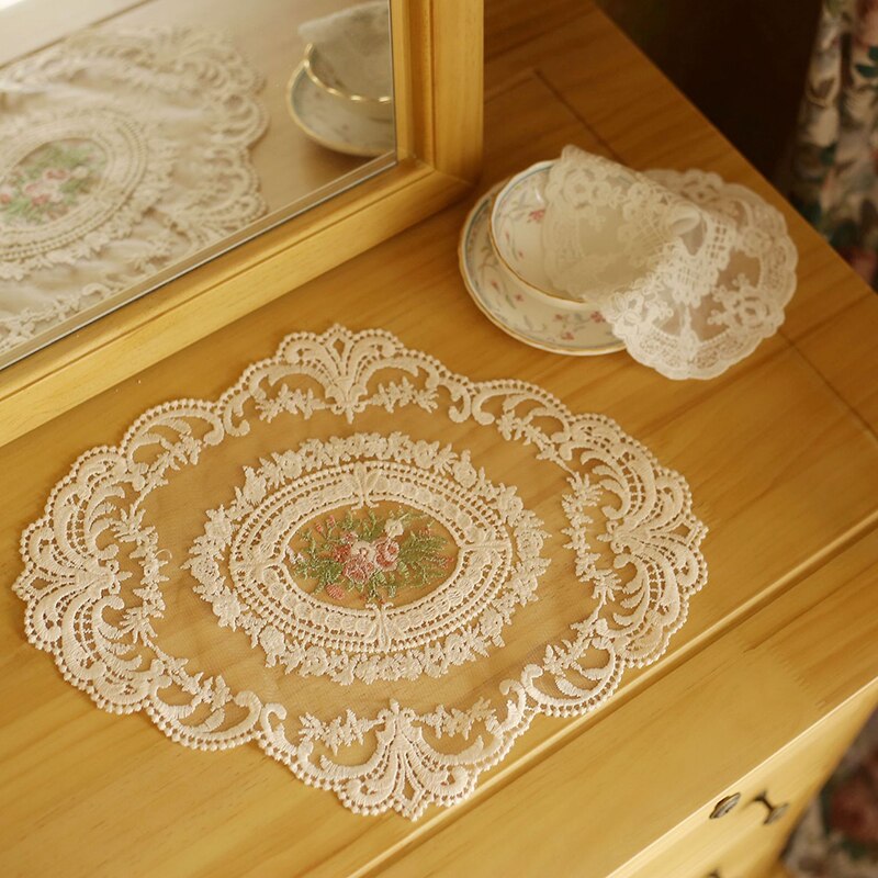 1Pc Vintage French Lace Tablecloth Dining Table Embroidery Placemat Romantic Lace Fabric Plate Mat