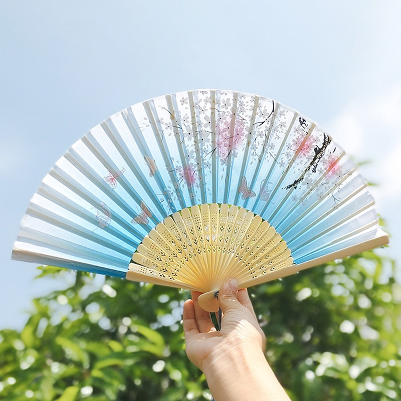 Abanico plegable de bambú portátil, abanicos decorativos de seda Vintage, de decoración del hogar para de boda, abanico de mano chino para baile femenino