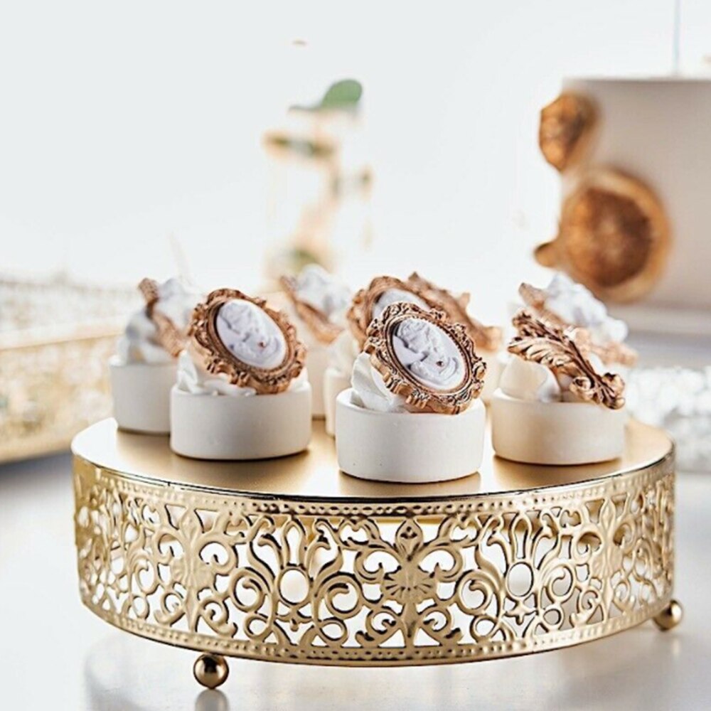 Round Lace Metal Wedding Cake Stand Dessert Display Stand Glossy Metallic Finish for Wedding Ceremonies Party Decoration Banquet