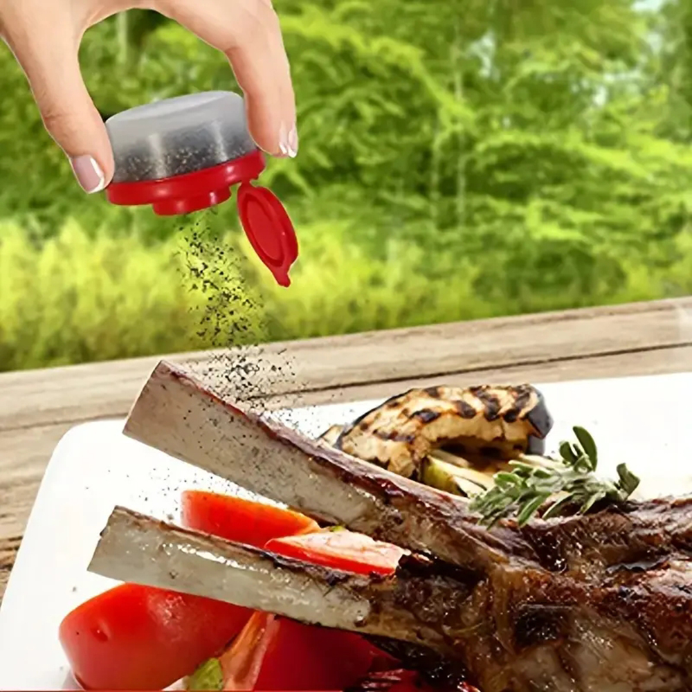 Seasoning Jar Pepper Shakers Moisture Proof Mini Salt Shaker to go Camping Picnic Outdoors Kitchen Lunch Boxes Travel