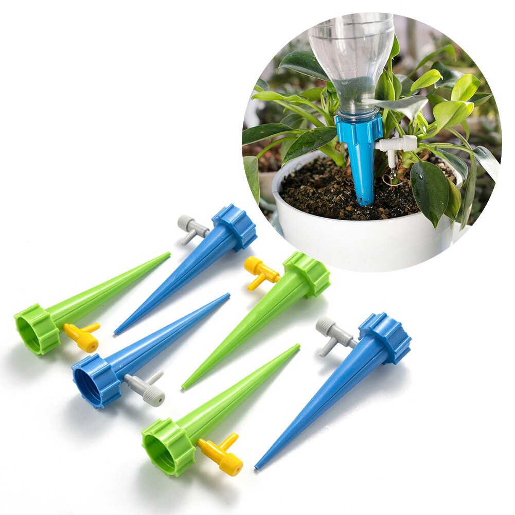 Automatisch zelfbewaterend spikesysteem voor tuin en huis, plantenbak, watergeefapparaat, automatisch water geven aan uw planten helpt u water te besparen