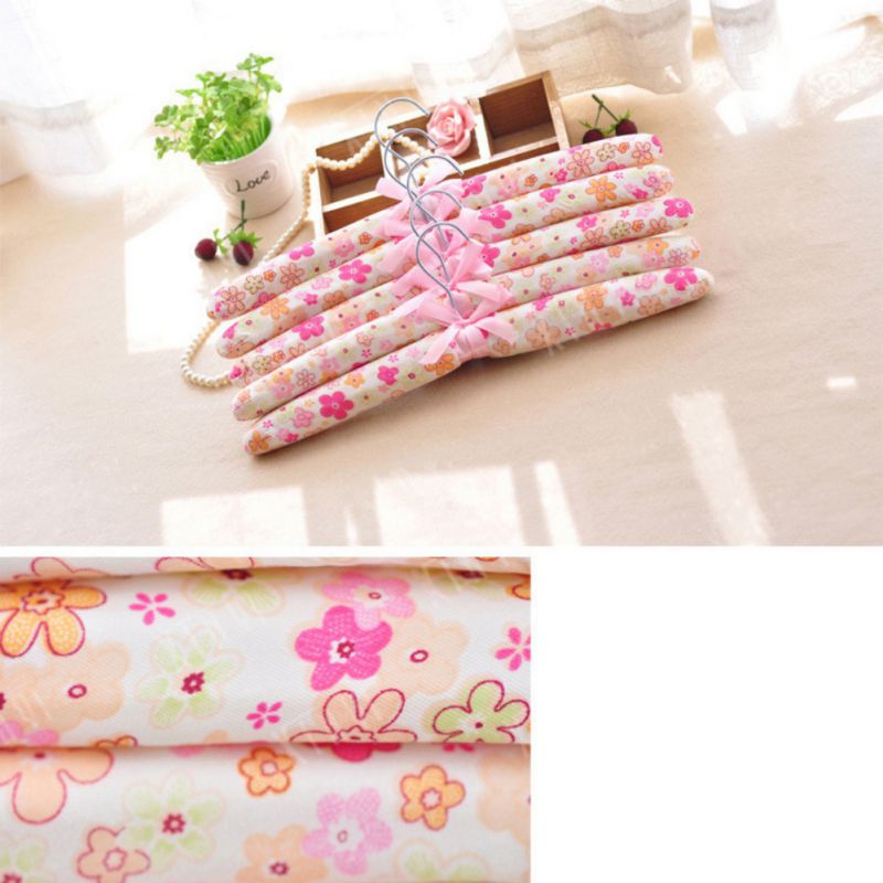 Percha de madera antideslizante para mujer, gancho de esponja de tela de algodón, elegantes perchas de espuma para suéter, percha de tela suave de Color aleatorio