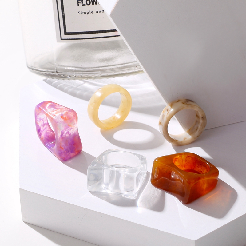 KUSS FRAU Neue Bunte Transparente Acryl Unregelmäßigen Marmor aufbringen Ring Harz Schildkröte Ringe für Frauen Mädchen Schmuck