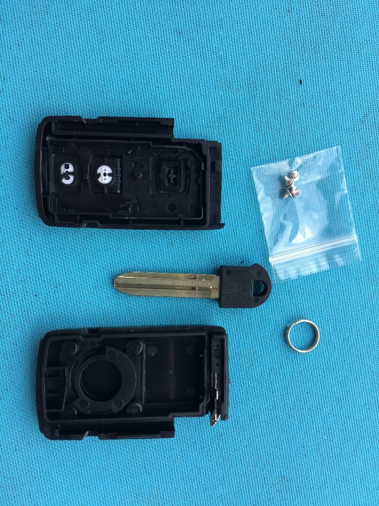 1Pc 2 Buttons Car Remote Key Case Shell Fob For Toyota PRIUS 2004 COROLLA VERSO Camry Replacement Smart Card With Blade