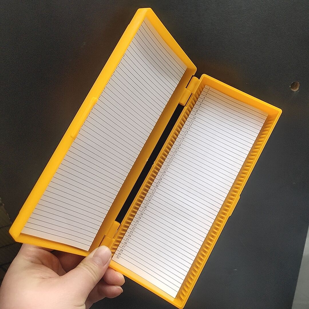 Plastic Microscope Slides Box 50pcs Pathological Slides Storage Holder Case