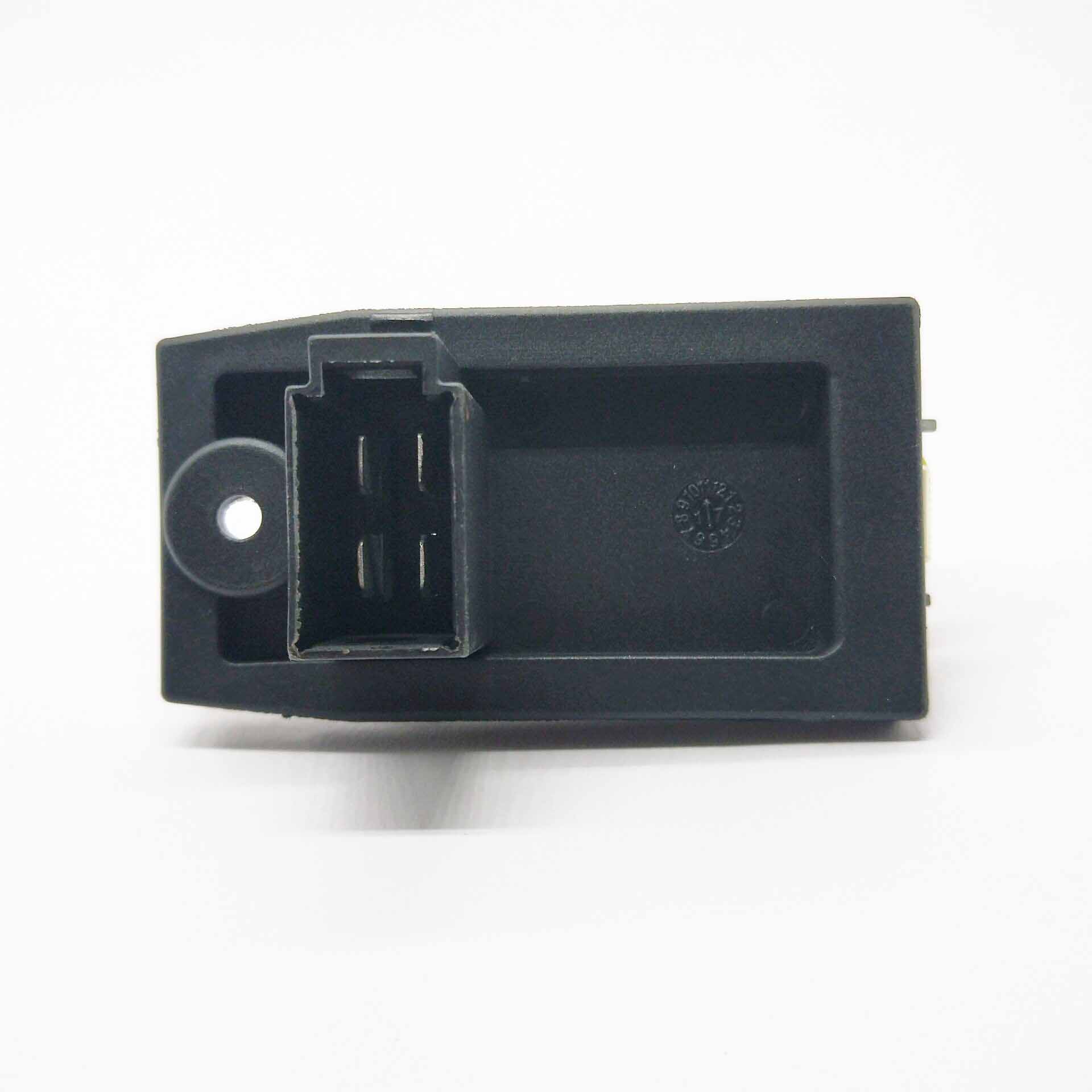 Heater Motor Blower Resistor XS4H18B647AA XS4H-18B647-AA For Ford Focus Fiesta KA Mondeo Cougar Transit Connect 1311115