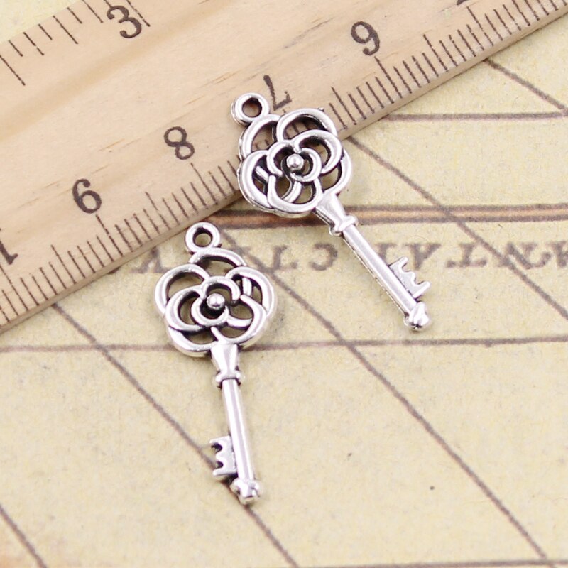 20Pcs Charms Vintage Skeleton Key 28X11Mm Tibetaanse Brons Zilver Kleur Hangers Antieke Sieraden Maken Diy Handgemaakte craft