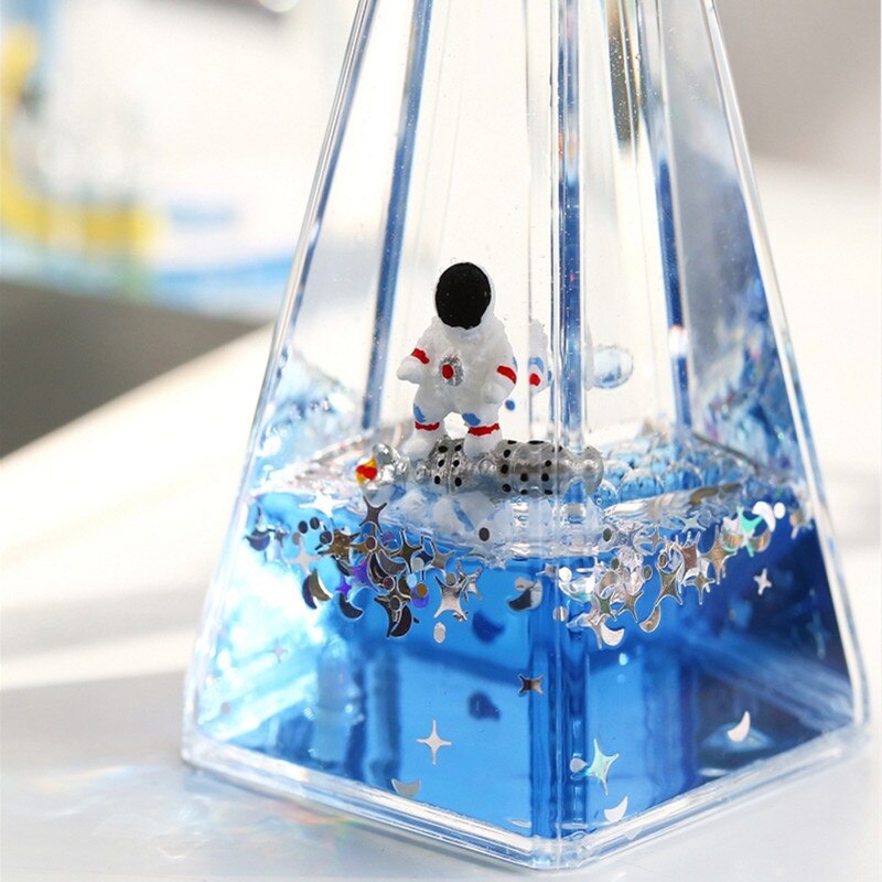Spaceman Astronaut Floating Liquid Oil Acrylic Hourglass Liquid Visual Movement 3 min Hourglass Timer Home Decoration