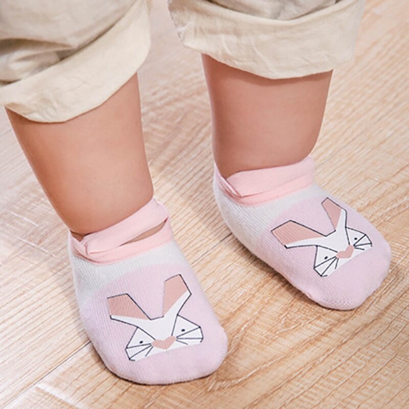 Chaussettes bébé avec bande élastique coton bébé enfant en bas âge anti-dérapant chaussettes de sol mignon dessin animé infantile anti-dérapant chaussettes bébé fille garçon chaussettes: A / 1-3Y