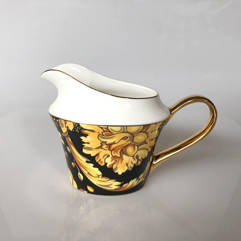 Luxury Porcelain Gold Dinner Plate Kitchen Accessories Dinnerware Serving Flower Plate For Dessert Food Eruope Dishes Bone China