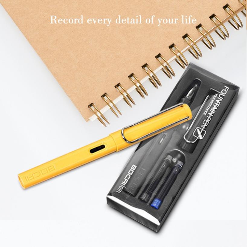 Student-specific replaceable ink sac pen set positive posture calligraphy and calligraphy can be engraved and rich fountain pen