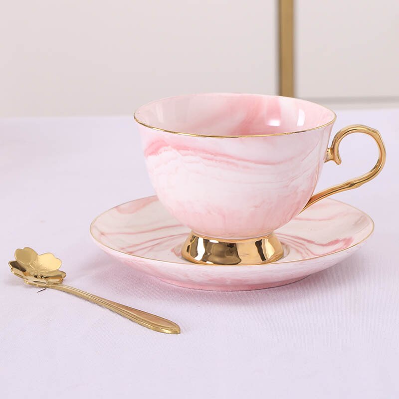 Lyxig enkelhet keramiska kaffekoppar set marmor tryckkopp och tefat tekopp engelska eftermiddagste set porslin kaffekoppar: Rosa