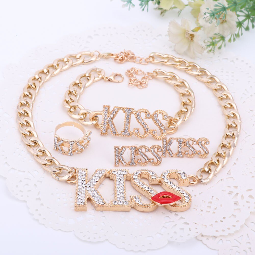 Namana Sierlijke Gouden Ketting Voor Vrouwen Met Een Enkele Gekleurde Steen Gouden Hanger Kettingen Voor Vrouwen Met Baguette Geslepen Stenen Eenvoudige Gouden Ketting Voor Vrouwen En Tienermeisjes
