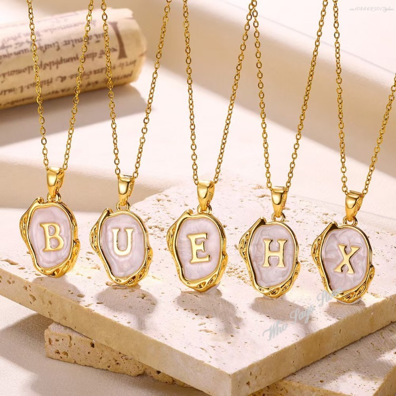 Collar con colgante de acero inoxidable chapado en oro del alfabeto de A-Z para mujer, cadena de serpiente con letra inicial, collares de clavícula, joyería para el cuello
