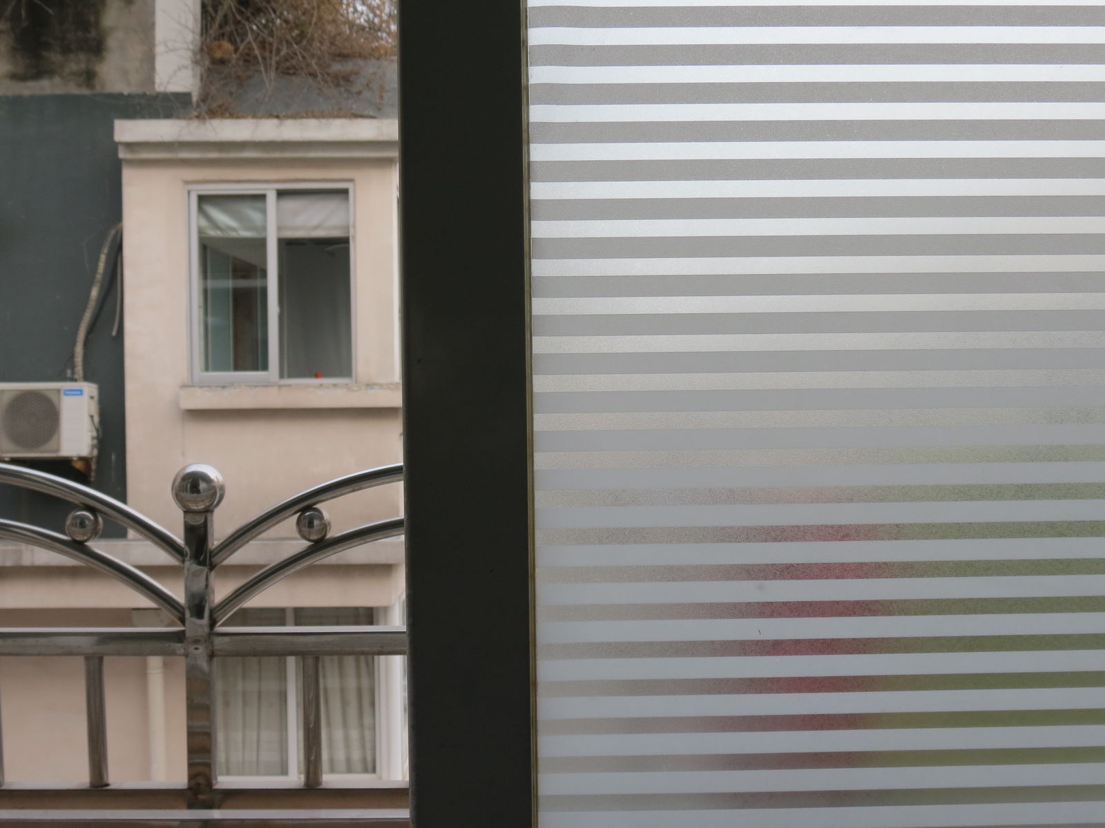 Nyeste 2m x 45cm vindue dør privatliv film værelse badeværelse hjemme glas klistermærke pvc frostet: Stribe