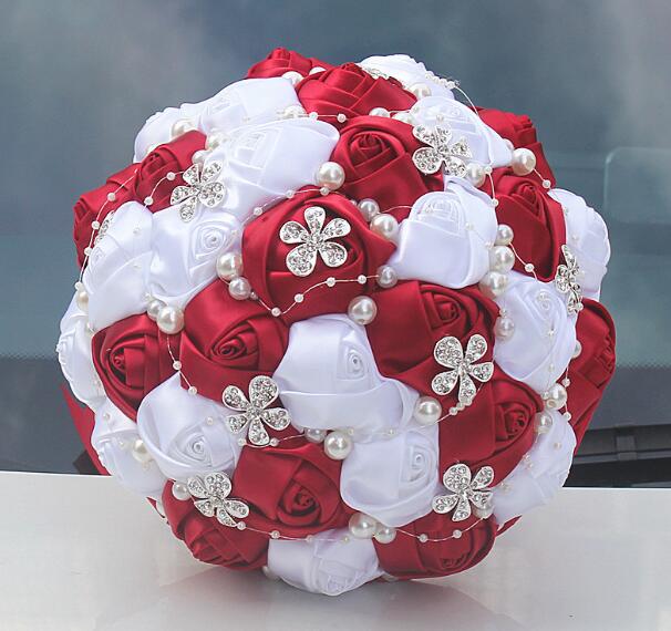 Janevini royal azul e branco cristal casamento bouquet diamante luxo frisado noiva flores fita de cetim rosa buquês de noiva 2020: Burgundy and White