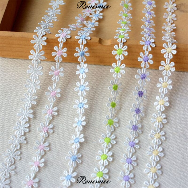 Cinta de encaje de margaritas pequeñas de poliéster, exquisita cinta de encaje artesanal para ropa de bebé, accesorios de vestido, 1,3 cm de ancho, rosa, verde, morado, amarillo, 2Y