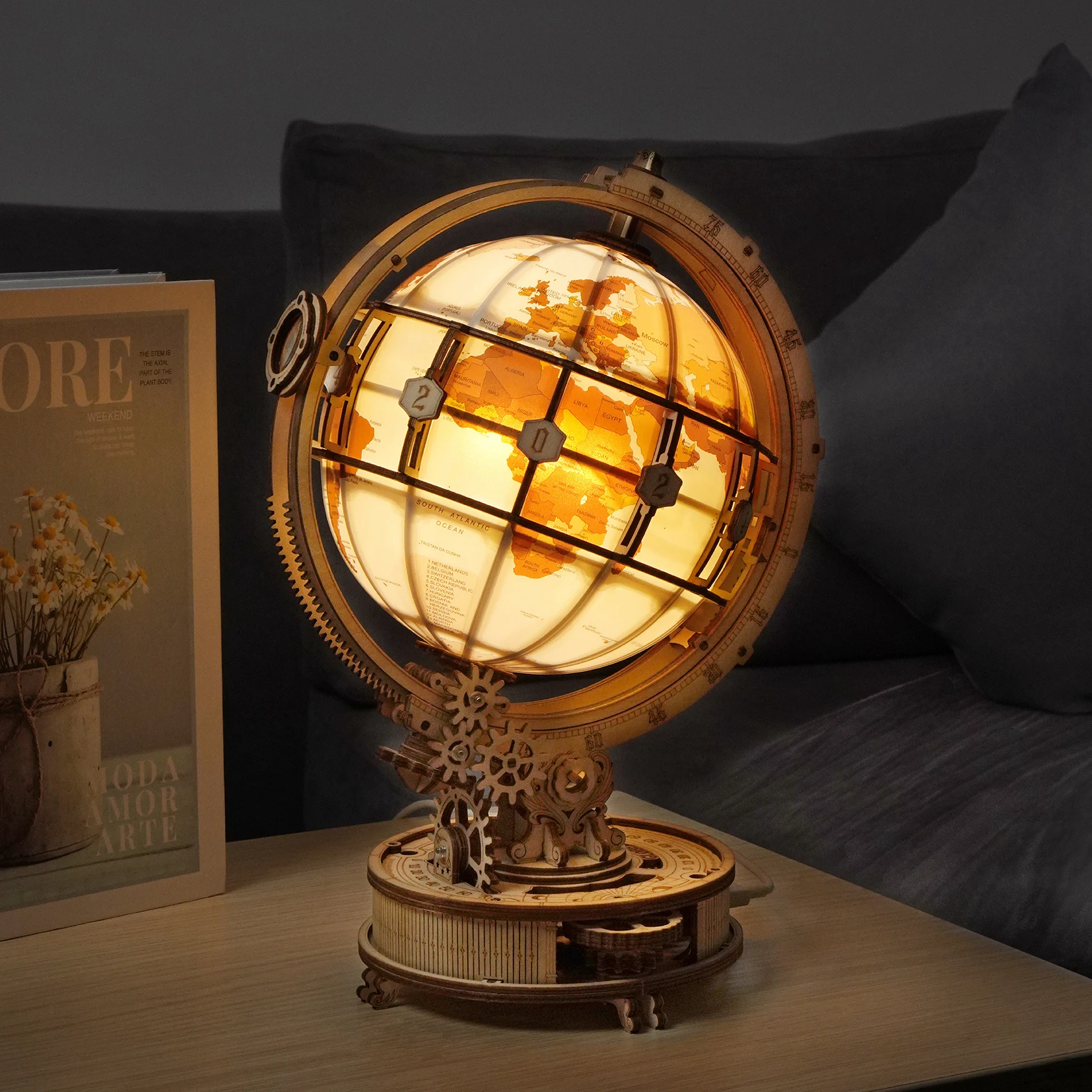 DIY wooden globe 3D puzzle assembly model toy ornament toy with lighting suitable as a birthday for children/adult