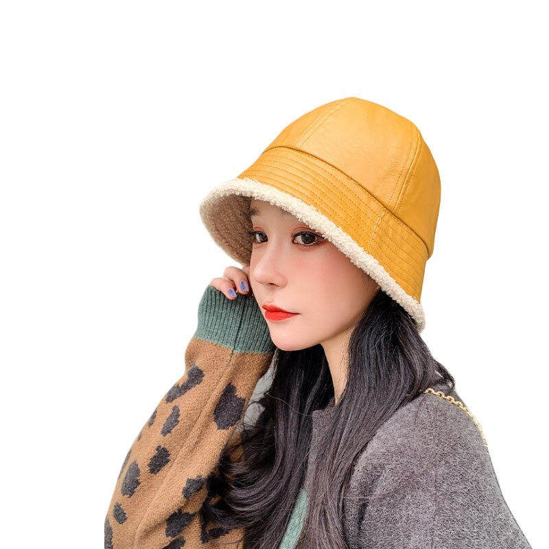 Faux pu skinn bøttehatt kvinner vinter varm lam kashmir flat utendørs fiskehetter uformelt dame panama fiskerhatter: Gul