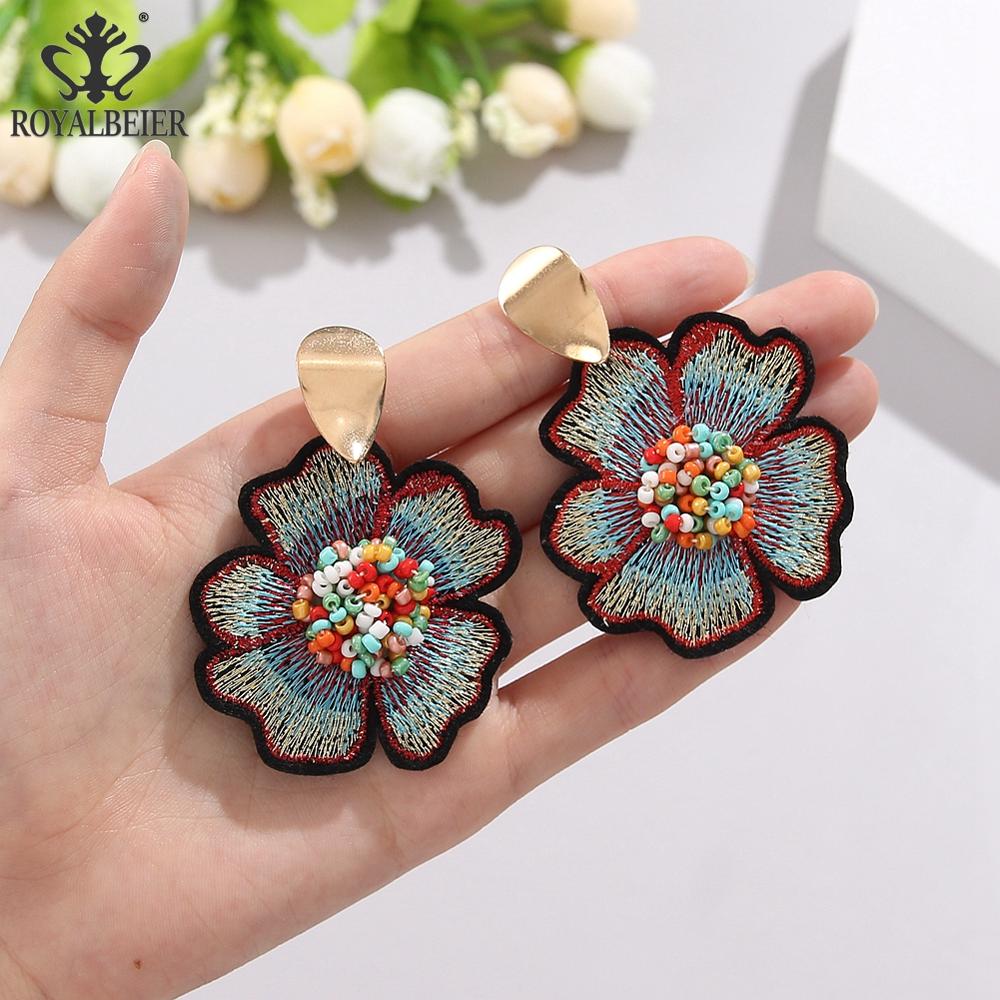 ROYALBEIER Trendy Beads Earrings for Women Girl Handmade Flower Statement Earrings Jewelry Party: ES0947