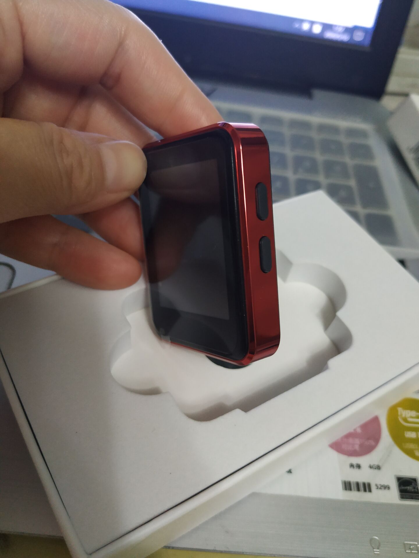 BENJIE X1 Bluetooth touchscreen MP4 Spieler BT 5,0 FM Radio Empfänger Gebaut-in Lautsprecher E-Buchen mit Kopfhörer Unterstützung TF Karte: rot