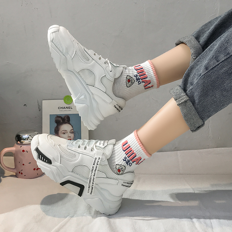 Mustat lenkkarit naisten vapaa-ajan kengät naisten platform-lenkkarit kevät syksy naisten kengät hengittävät kengät vauvojen kengät: Valkoinen / 8.5