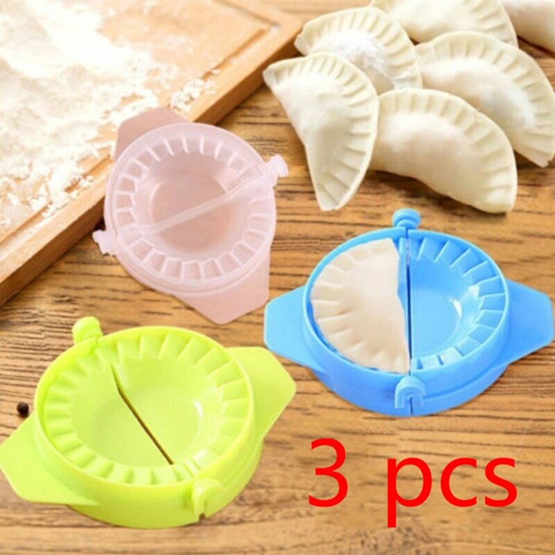 3 Pcs DIY Plastic Dumpling Maker Mould Hand Dough Press Dumpling Clip Dumpling Making Gadget Kitchen Pastry Tools Accessories: blue green clear