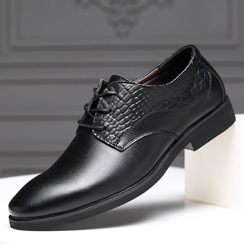 Salvatore Ferragamo - Lace-up shoes - Size: Shoes / EU 43 - Catawiki