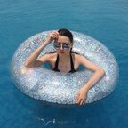 9 kleuren Glitter Zwembad Buis 107 cm Giant Opblaasbare Zwemmen Ring Voor Volwassen Vrouwen Zwembad Float Air Matras Zomer Water speelgoed boia: Grijs