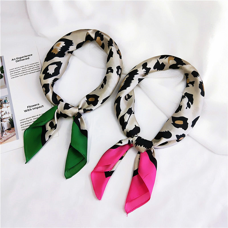 Nueva leopardo patrón cuadrado de seda pañoleta bufanda accesorios para el cuello de las mujeres de impresión de bufandas bolsa abrigo de mango bufanda
