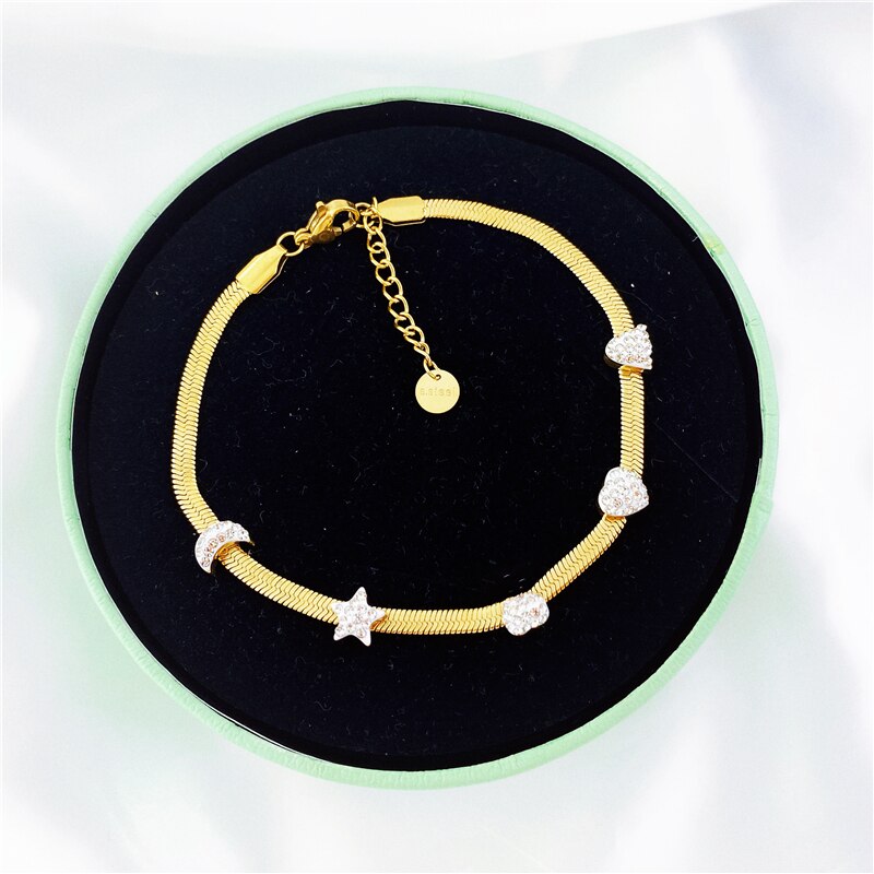 Zircon pulseira um ouro de aço inoxidável estrela lua coração urso pulseira um presente de festa na moda para mulher: Gold