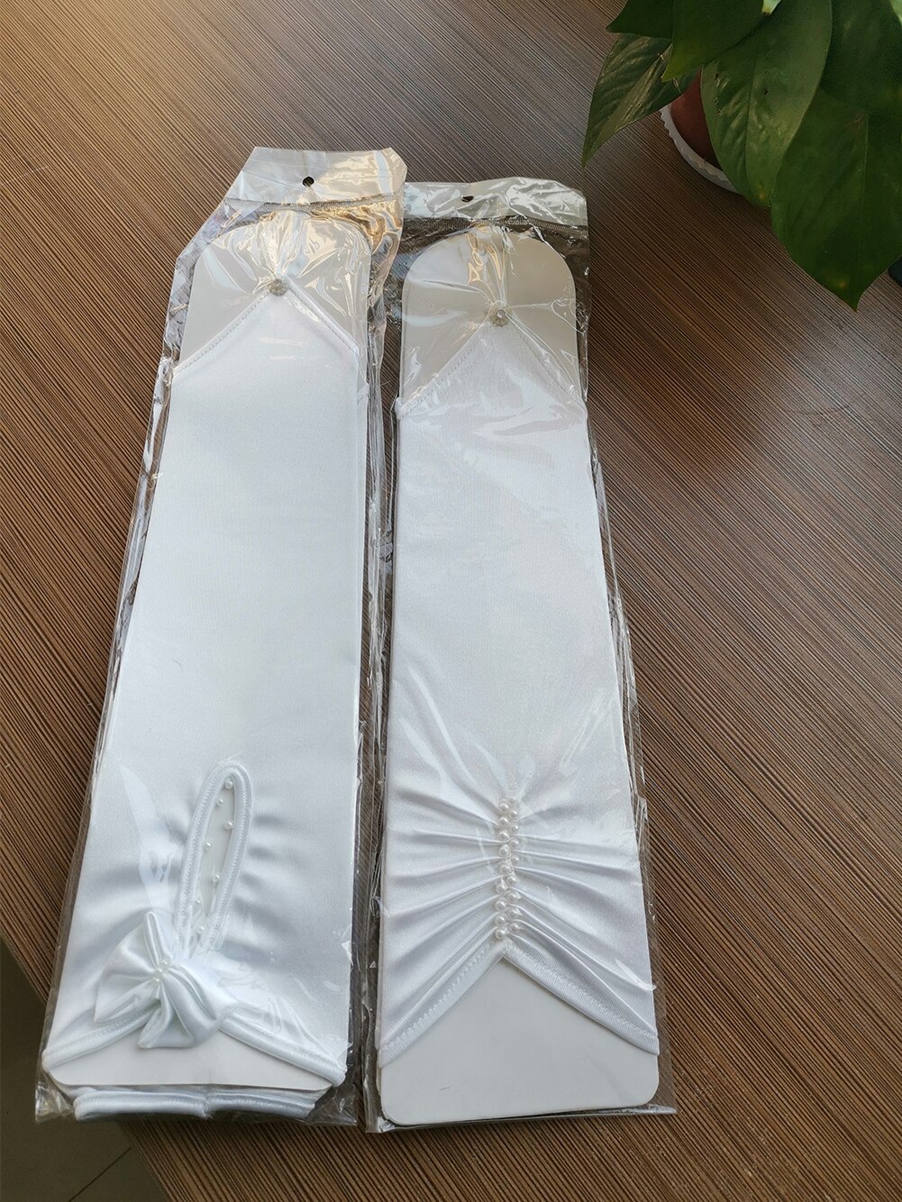 Wit of Ivoor Korte Bruiloft Handschoenen Vingerloze Bruids Handschoenen voor Vrouwen Bruid Rood Kant Handschoenen Luva De Noiva Bruiloft Accessoires: 9