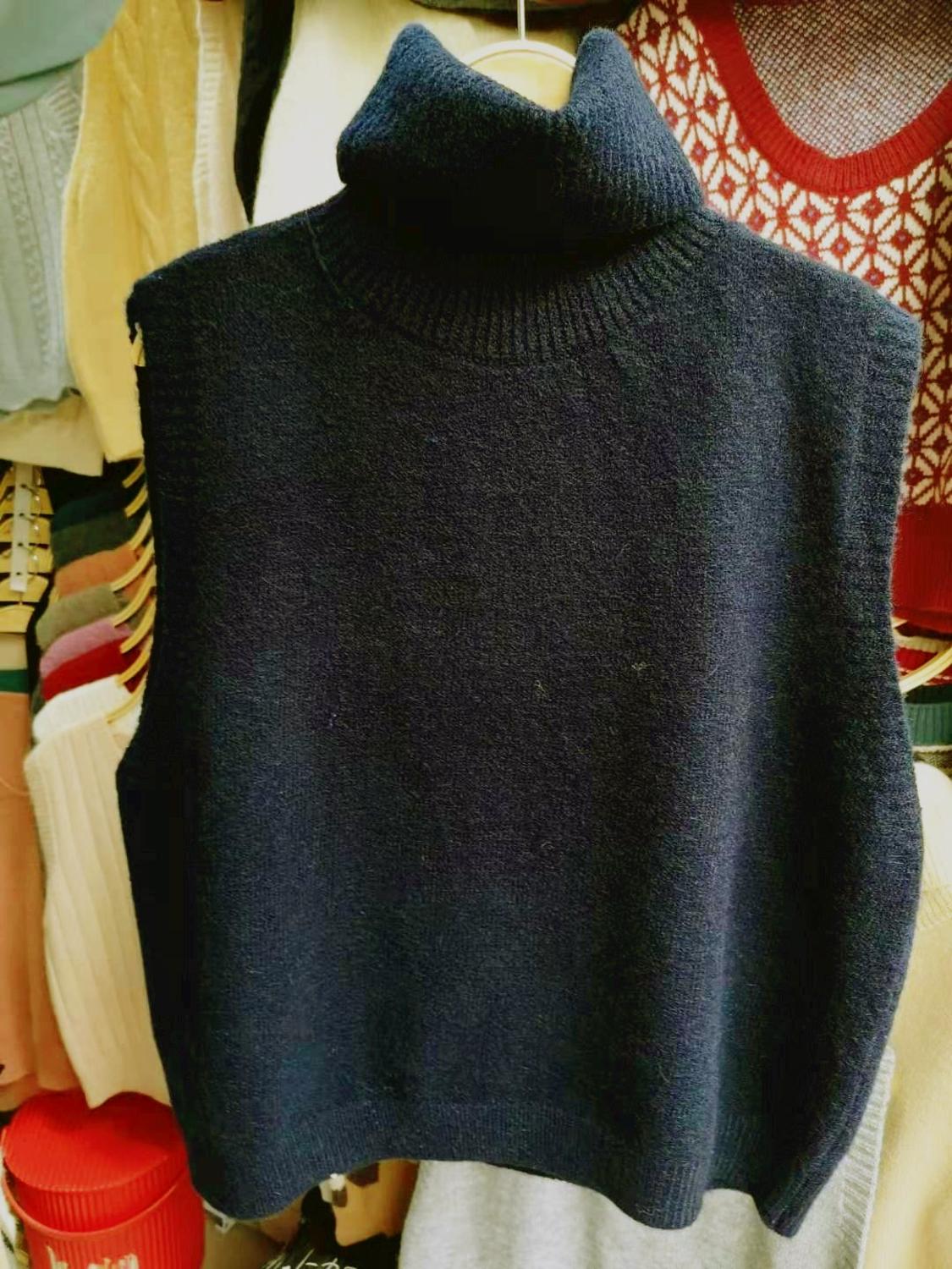 Mjuk ulltröja väst kvinnor vinter koreansk stil vintage turtleneck ärmlös tröja lös väst stickad linne  t561: Svart