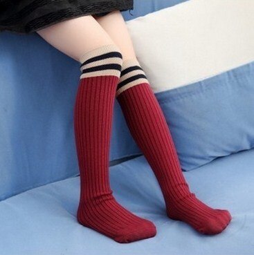 Baumwollsocken für freundlicher, lässige gestreifte schulsocken, kniehoch, aus weicher, atmungsaktiver baumwolle, für jungen und mädchen, lange socken über dem knie: Burgund / L länge ungefähr 42cm