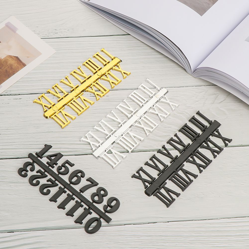 Zwarte Klok Met Romeinse Cijfers Geïsoleerd Op Witte Vectorillustratie Zwarte Klok Met Romeinse Cijfers Geïsoleerd Op Witte Vectorillustratie