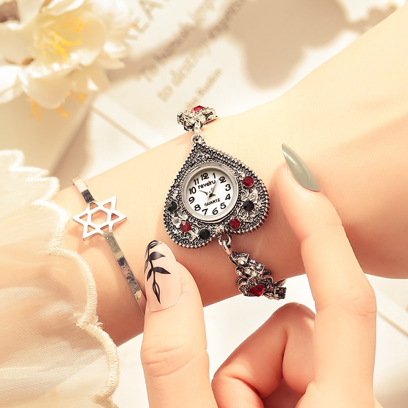 QINGXIYA-Relojes de pulsera para mujer, reloj de pulsera femenino con esfera de diamante y corazón, de cuarzo, informal,