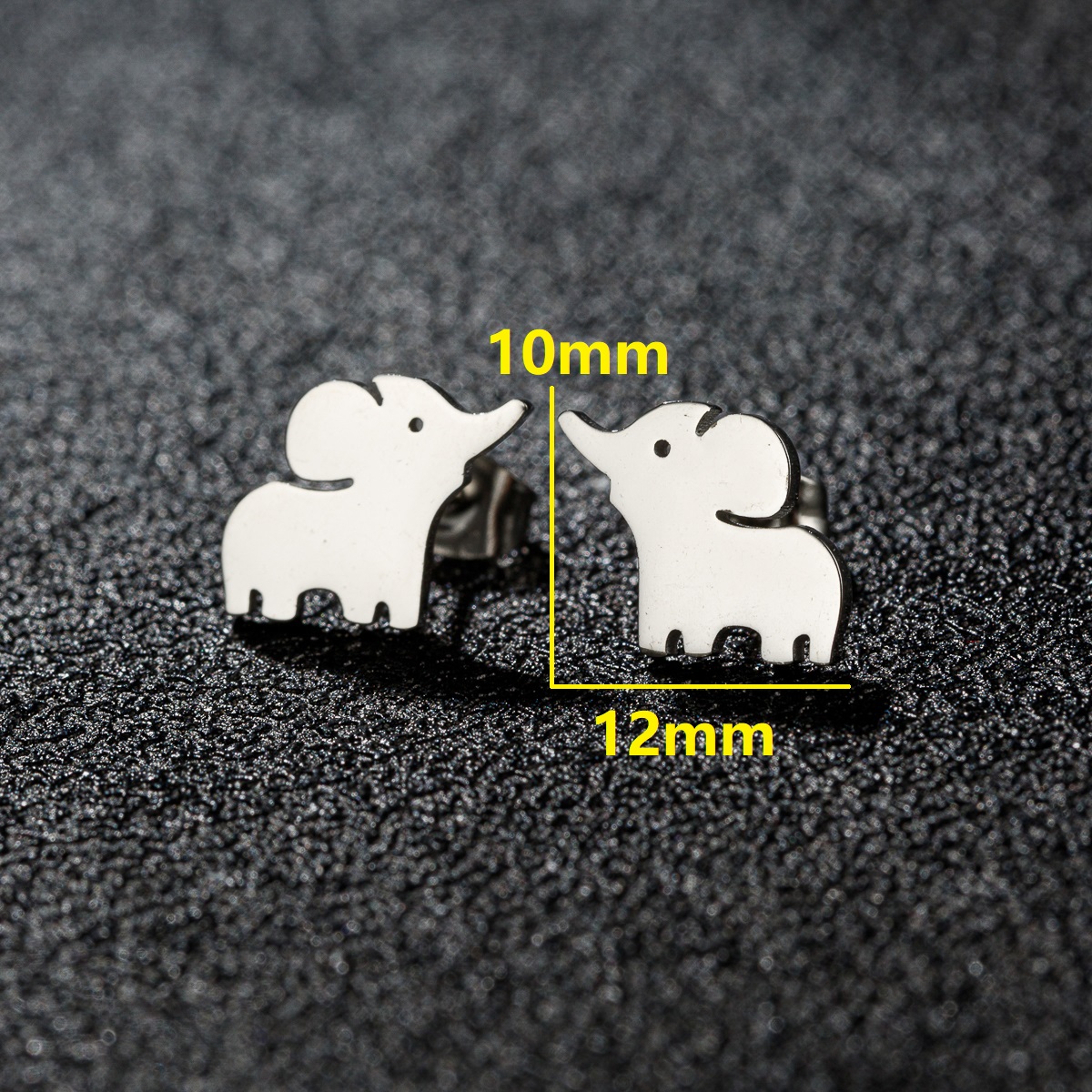 Par de pendientes pequeños de acero inoxidable hipoalergénicos con forma de elefante y Animal para niñas, accesorios de joyería para Piercing
