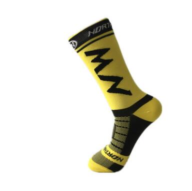 Calcetines de ciclismo transpirables para hombre, antideslizantes, sin costuras, a prueba de agua, para bicicleta de carretera, Verano: Yellow A