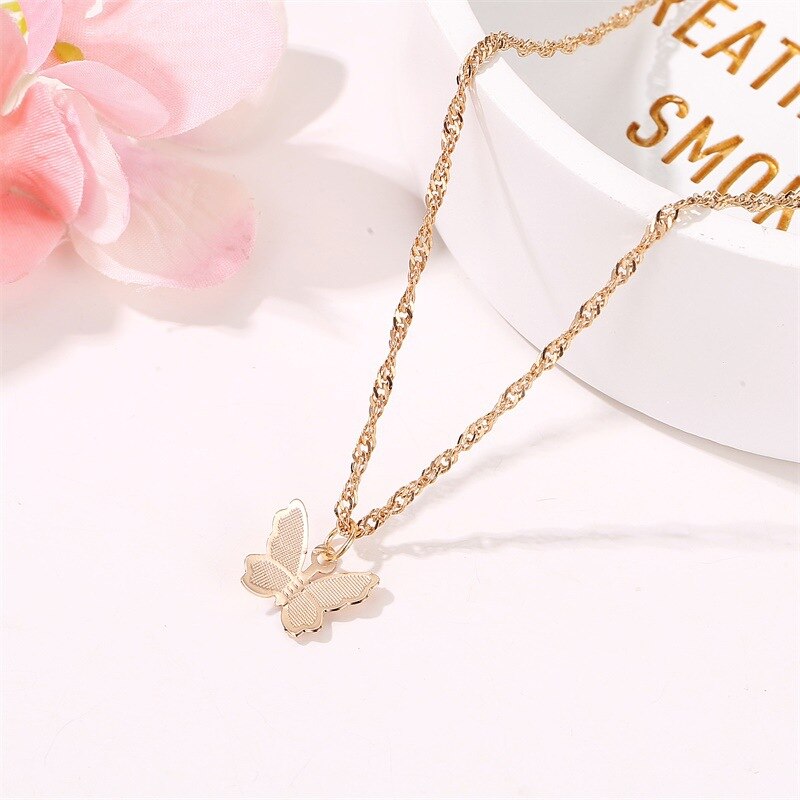 Eenvoudige Mini Vlinder Hanger Kettingen Candy Kleur Vlinder Ketting Verklaring Vintage Neckless Claviculaire Keten Vrouwen Sieraden: Scrub-Gold