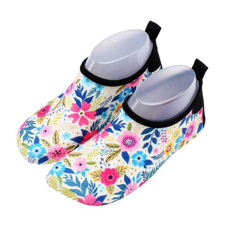 Småbarn barn strand simbassäng vattenskor tecknad svamp flicka blommig snabbtorkande andas halkfri sula barfota aqua strumpor: 1 / Xl