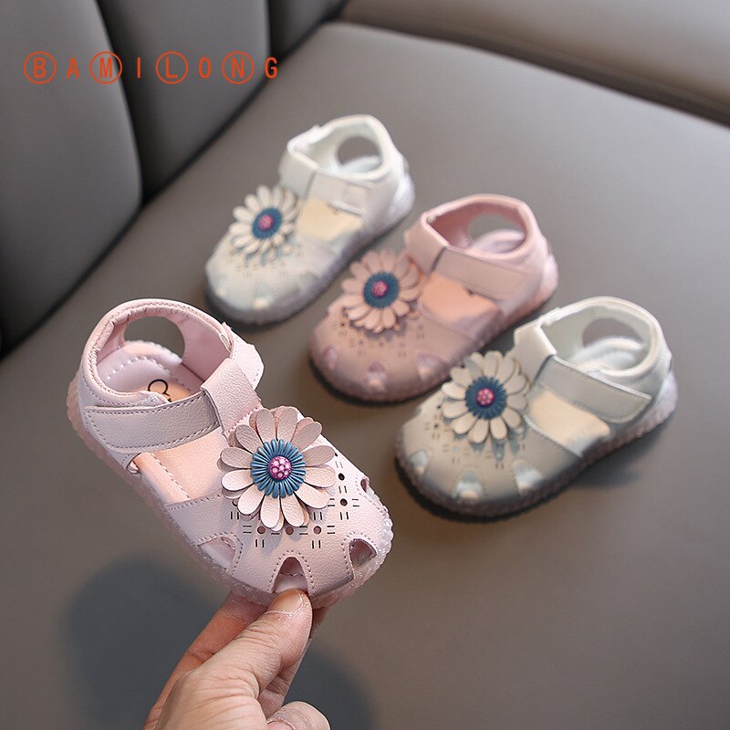 Zomer Baby Meisjes Sandalen Roze Baby Peuter Sandalen Zachte Bodem Antislip Kids Sandalen Zoete Bloemen Kinderen Casual Schoenen b148