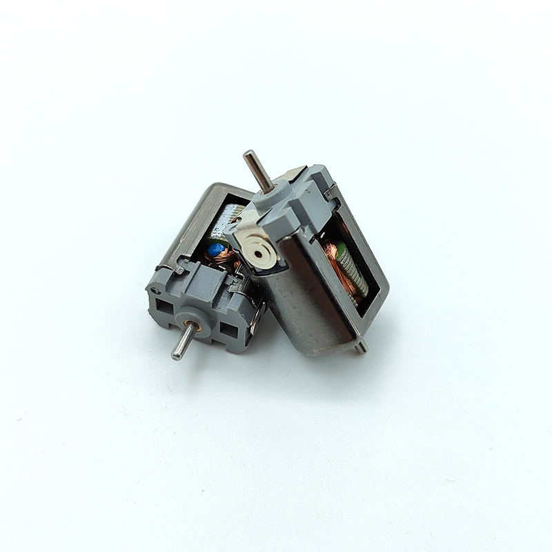 Pequeño Mini 15mm eléctrico 010 Motor DC 6V 9V 12V 21000RPM alta velocidad doble 1,5mm eje DIY RC HO ranura coche tren modelo