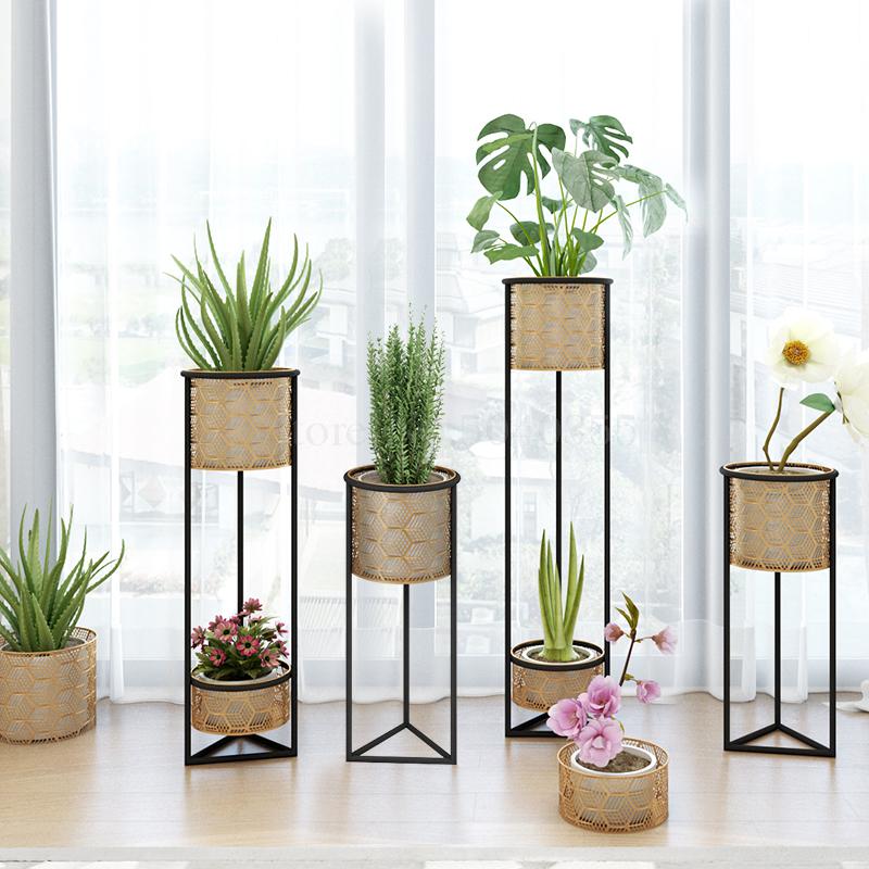 Europæisk smedejern blomsterhylde gryde rack stue interiør moderne minimalistisk hjem nordiske plante stativer